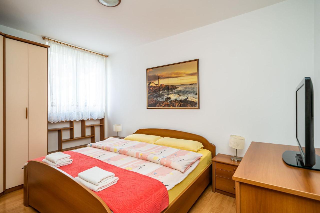 Spacious Three Bedroom Apartment Дубровник Экстерьер фото