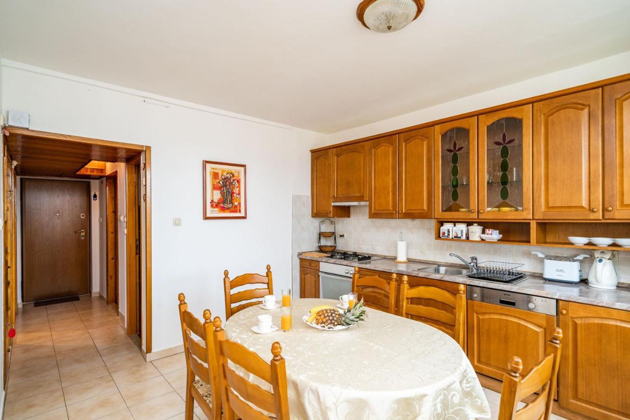 Spacious Three Bedroom Apartment Дубровник Экстерьер фото