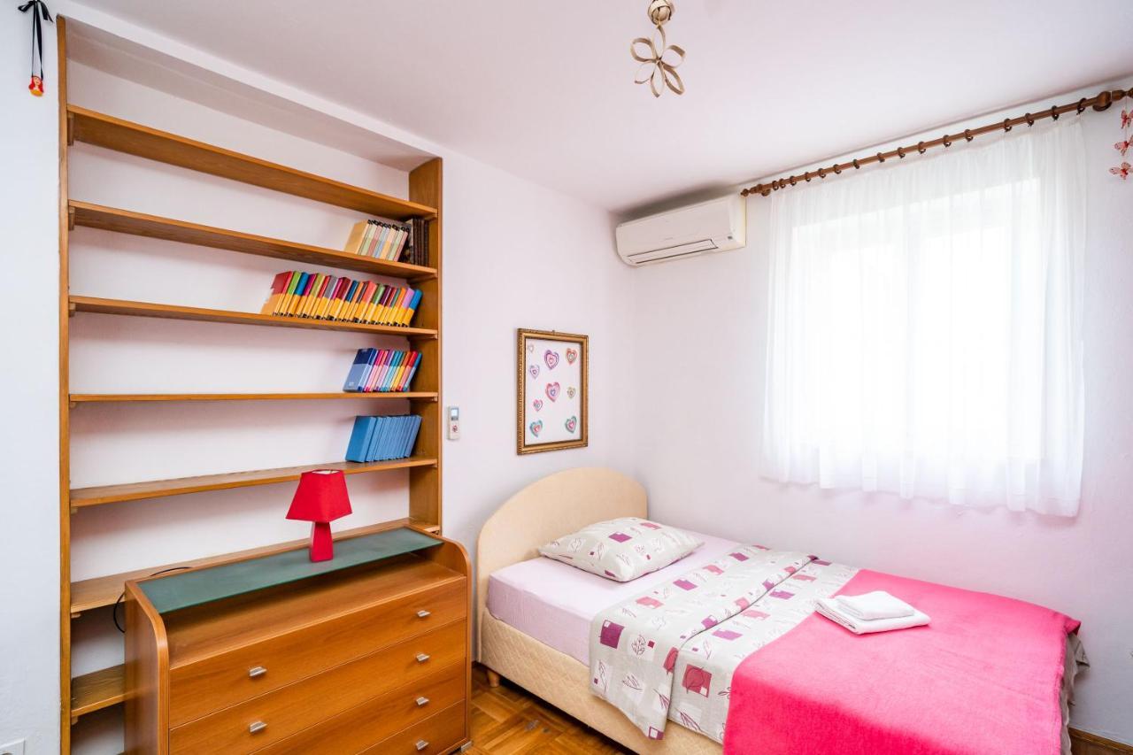 Spacious Three Bedroom Apartment Дубровник Экстерьер фото