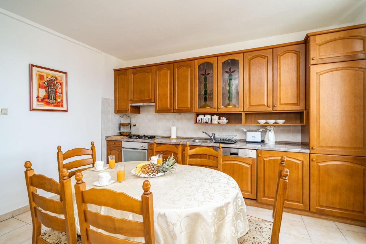 Spacious Three Bedroom Apartment Дубровник Экстерьер фото